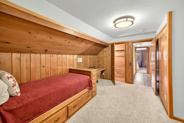 $500,000 | 1220 Scenic Road, Richfield, WI 53033