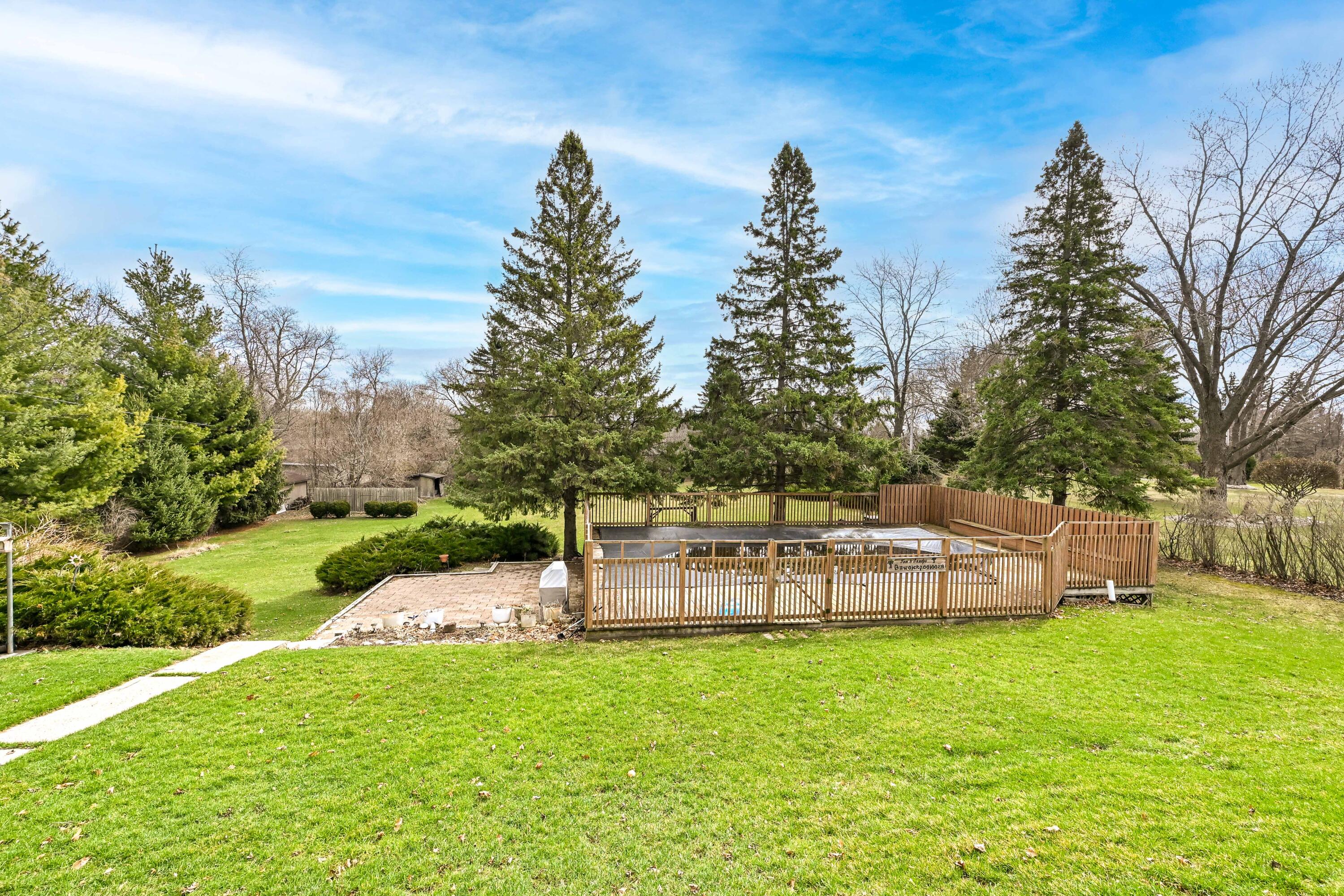 1220 Scenic Road Richfield, WI 53033 - Photo 33 of 38 DZ1220-31