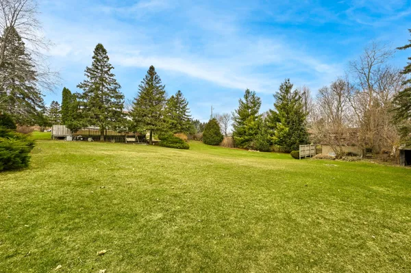 $500,000 | 1220 Scenic Road, Richfield, WI 53033