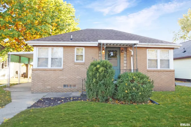 $104,900 | 338 Amanda Street, Pekin, IL 61554