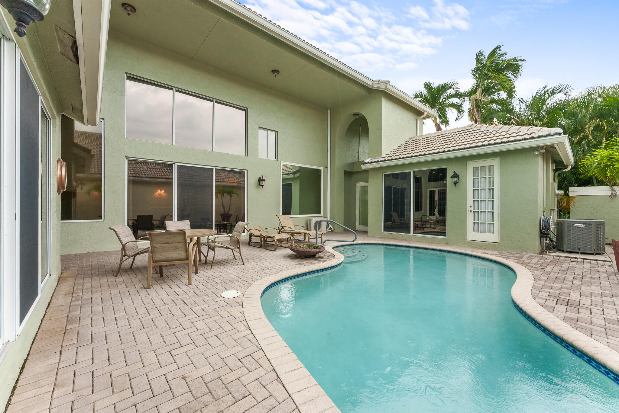 5673 Regency Circle East Boca Raton, FL 33496 - Photo 3 of 42 5673 NW 38th Ave - Boca Raton, Fl 6