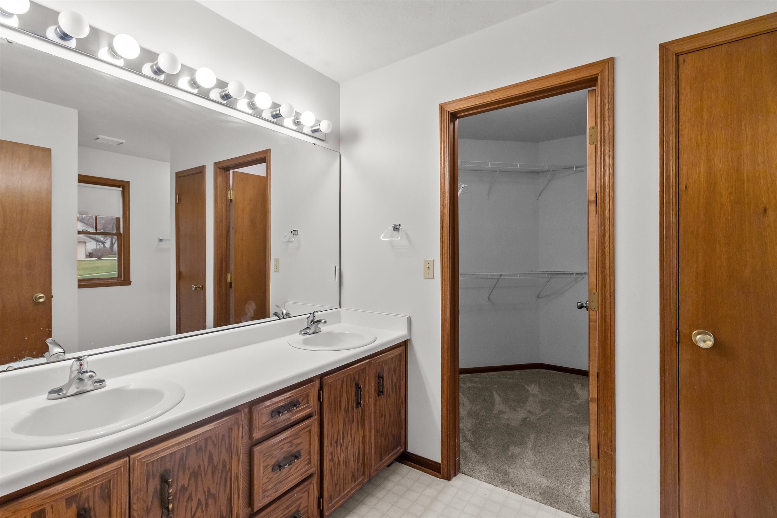 1872 South Trainer Road Rockford, IL 61108 - Photo 26 of 44