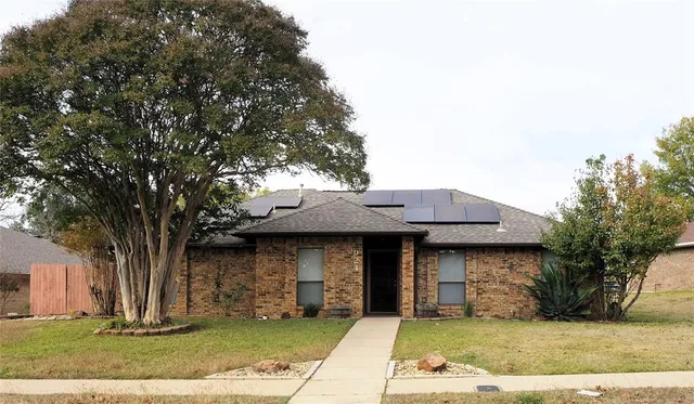 $2,450 | 924 Summer Trail, Flower Mound, TX 75028