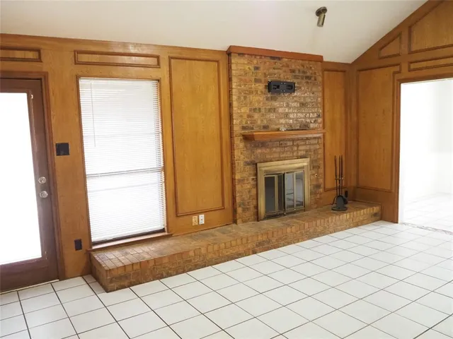 $2,450 | 924 Summer Trail, Flower Mound, TX 75028