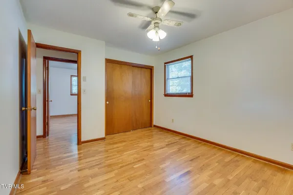 $1,600 | 607 Race Street, Unit 4, Elizabethton, TN 37643