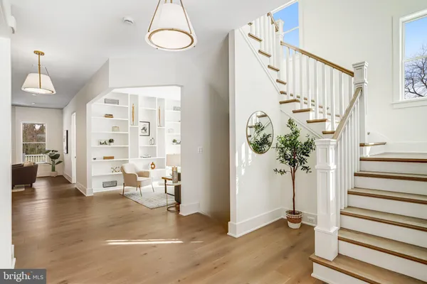 $2,295,000 | 2633 Wooster Court, Vienna, VA 22180