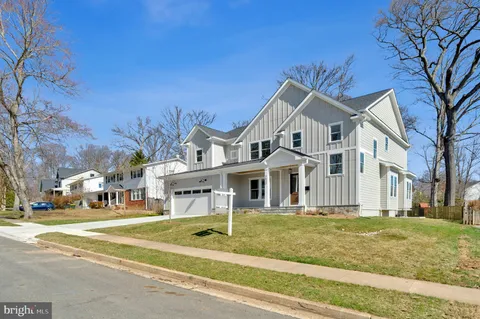 $2,295,000 | 2633 Wooster Court, Vienna, VA 22180