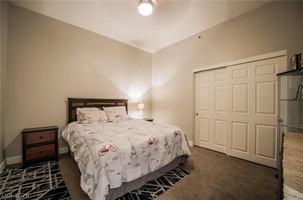 $2,495 | 150 South Las Vegas Boulevard, Unit 1010, Las Vegas, NV 89101