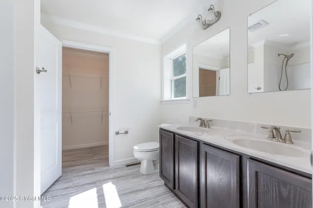 $405,000 | 2 Killington Lane, Johnstown, NY 12095