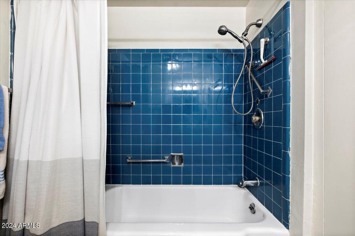 6125 East Indian School Road Scottsdale, AZ 85251 - Photo 16 of 21 15-54047106