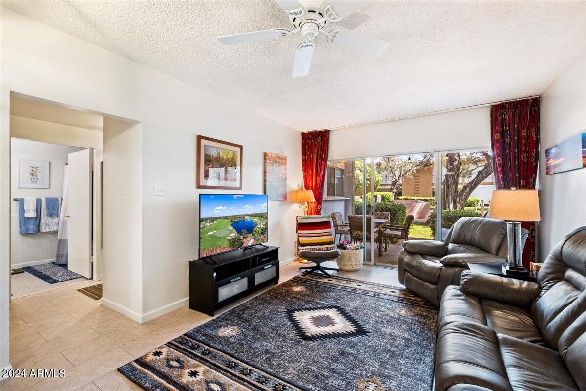 6125 East Indian School Road Scottsdale, AZ 85251 - Photo 4 of 21 04-54047099