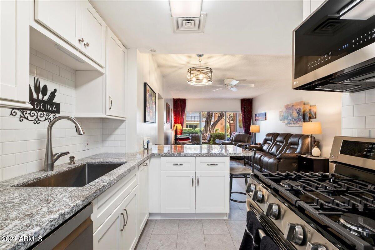 6125 East Indian School Road Scottsdale, AZ 85251 - Photo 8 of 21 08-54047068