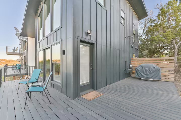 620 Windy Hills Road Dripping Springs, TX 78620 - Photo 16 of 30 Home 2 - View of Deck