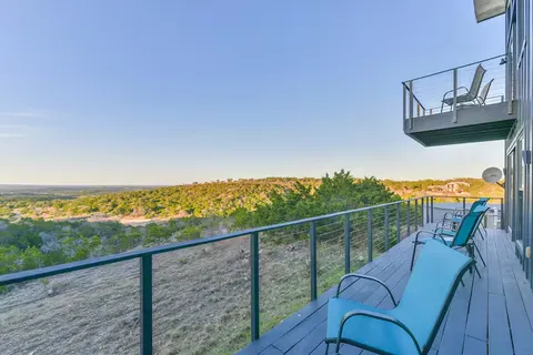 $1,050,000 | 620 Windy Hills Road, Dripping Springs, TX 78620