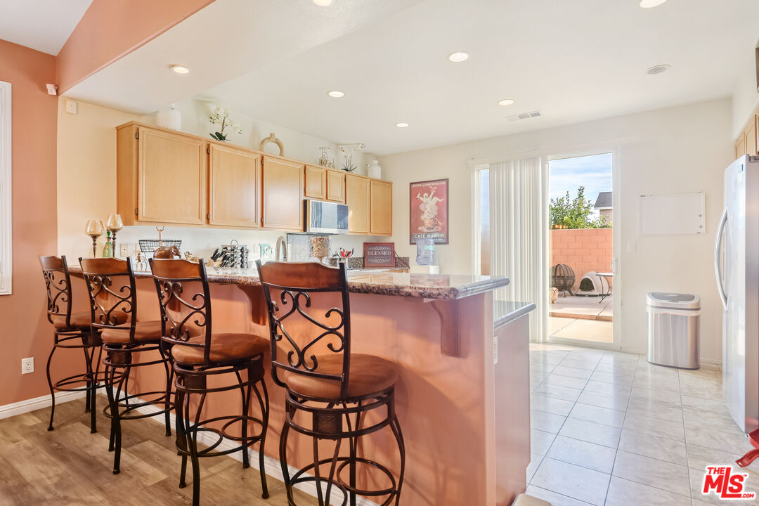 505 Fair Park Way Perris, CA 92570 - Photo 11 of 37