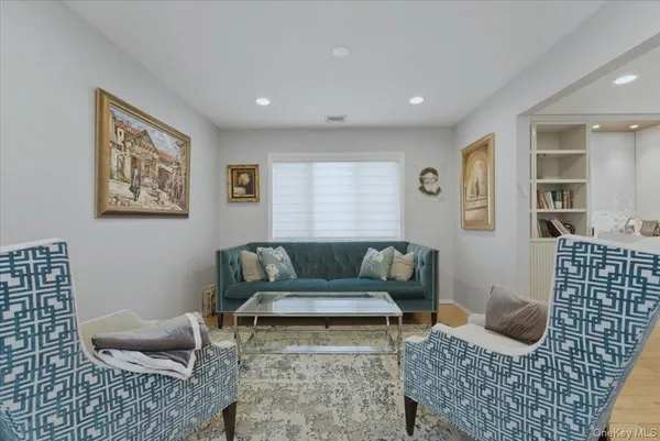 $899,000 | 151 Wanser Avenue, Inwood, NY 11096