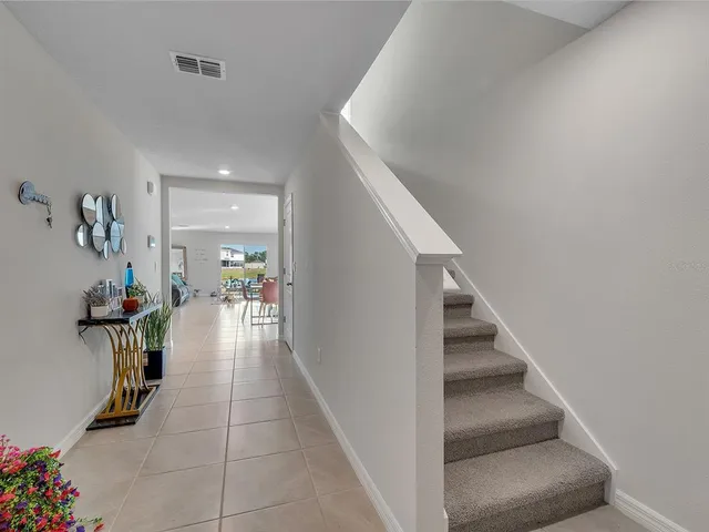 a view of entryway and hall