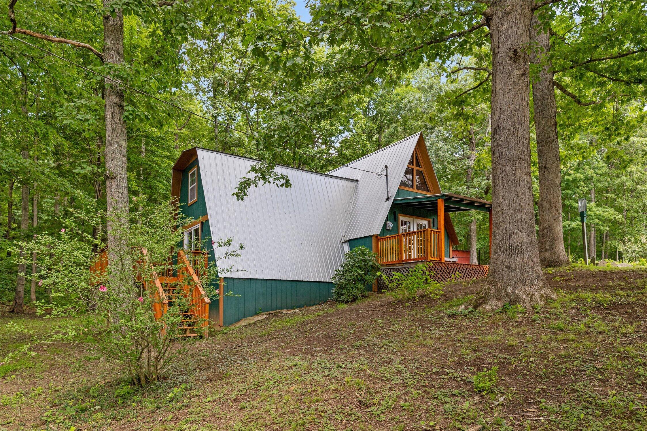 1007 Fawn Circle Dunlap, TN 37327 - Photo 4 of 57 09-Fawn-9