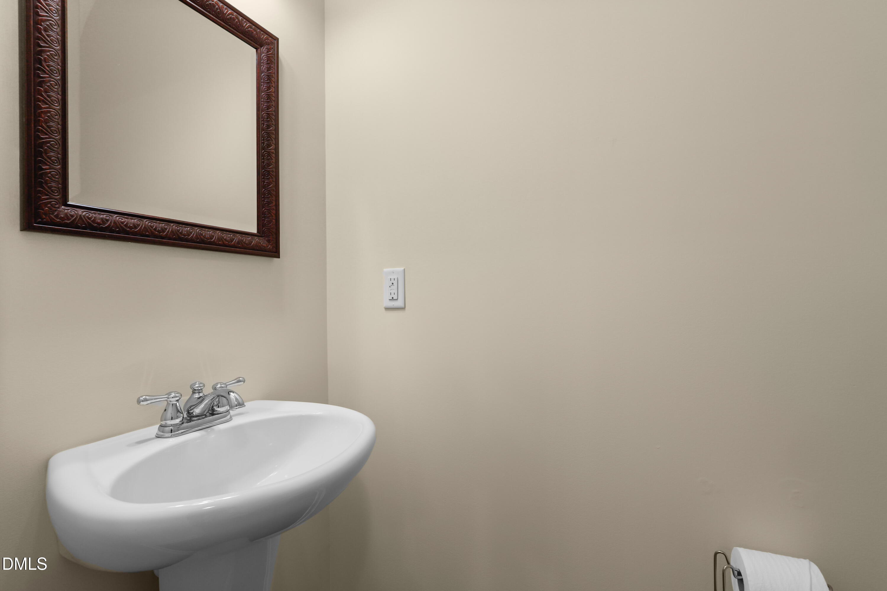 3977 Amelia Park Drive Raleigh, NC 27606 - Photo 13 of 27 13