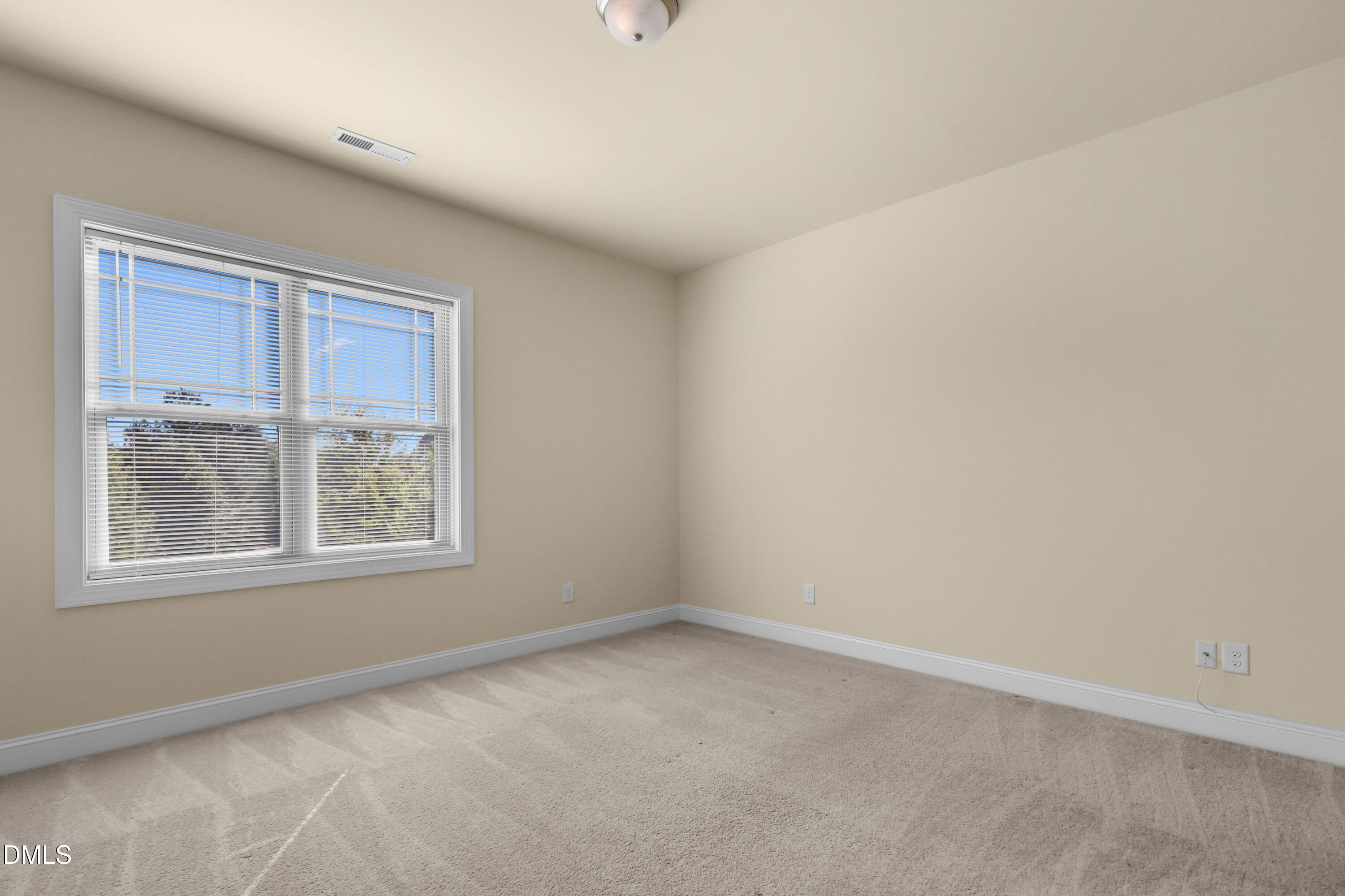 3977 Amelia Park Drive Raleigh, NC 27606 - Photo 16 of 27 18