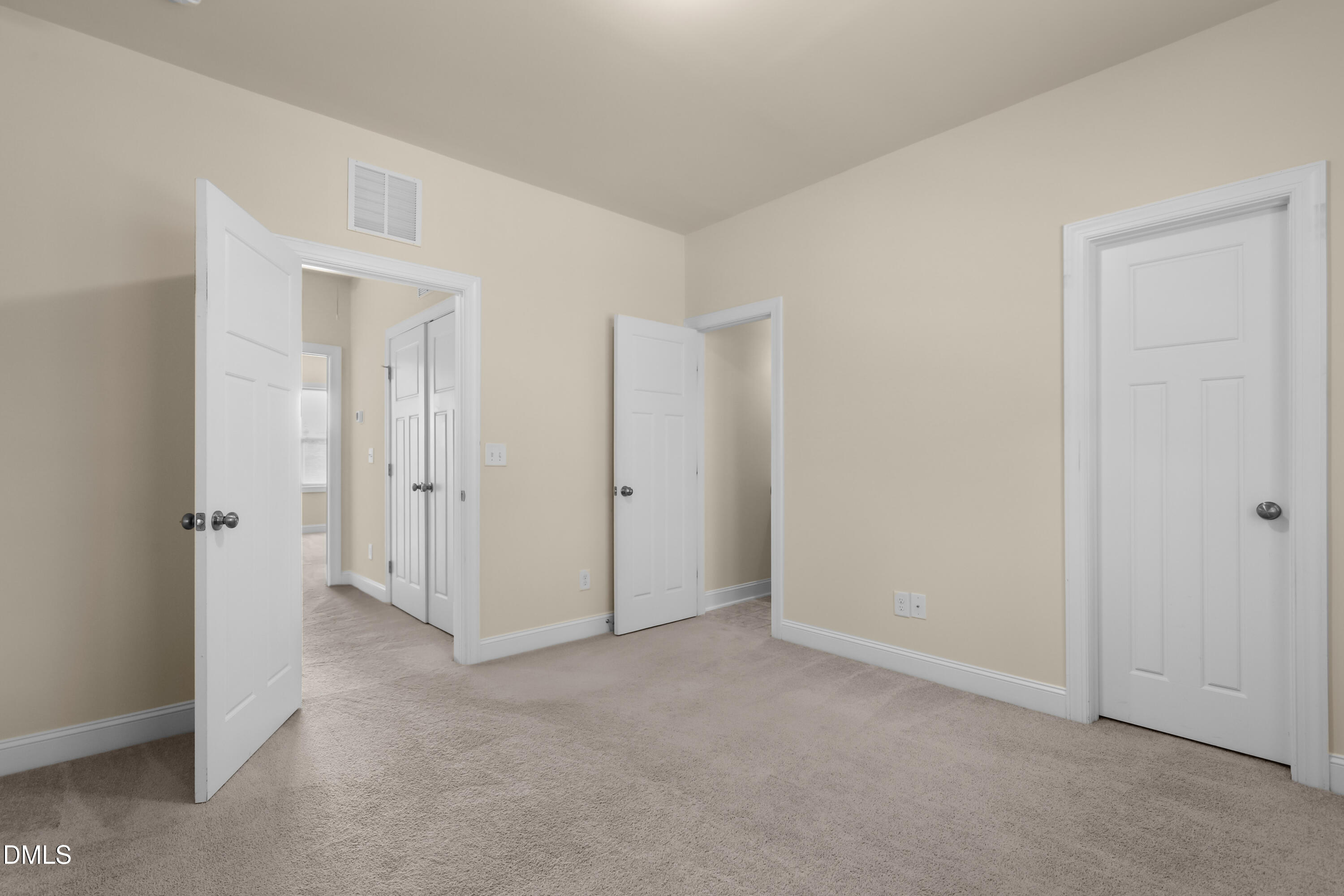 3977 Amelia Park Drive Raleigh, NC 27606 - Photo 19 of 27 15