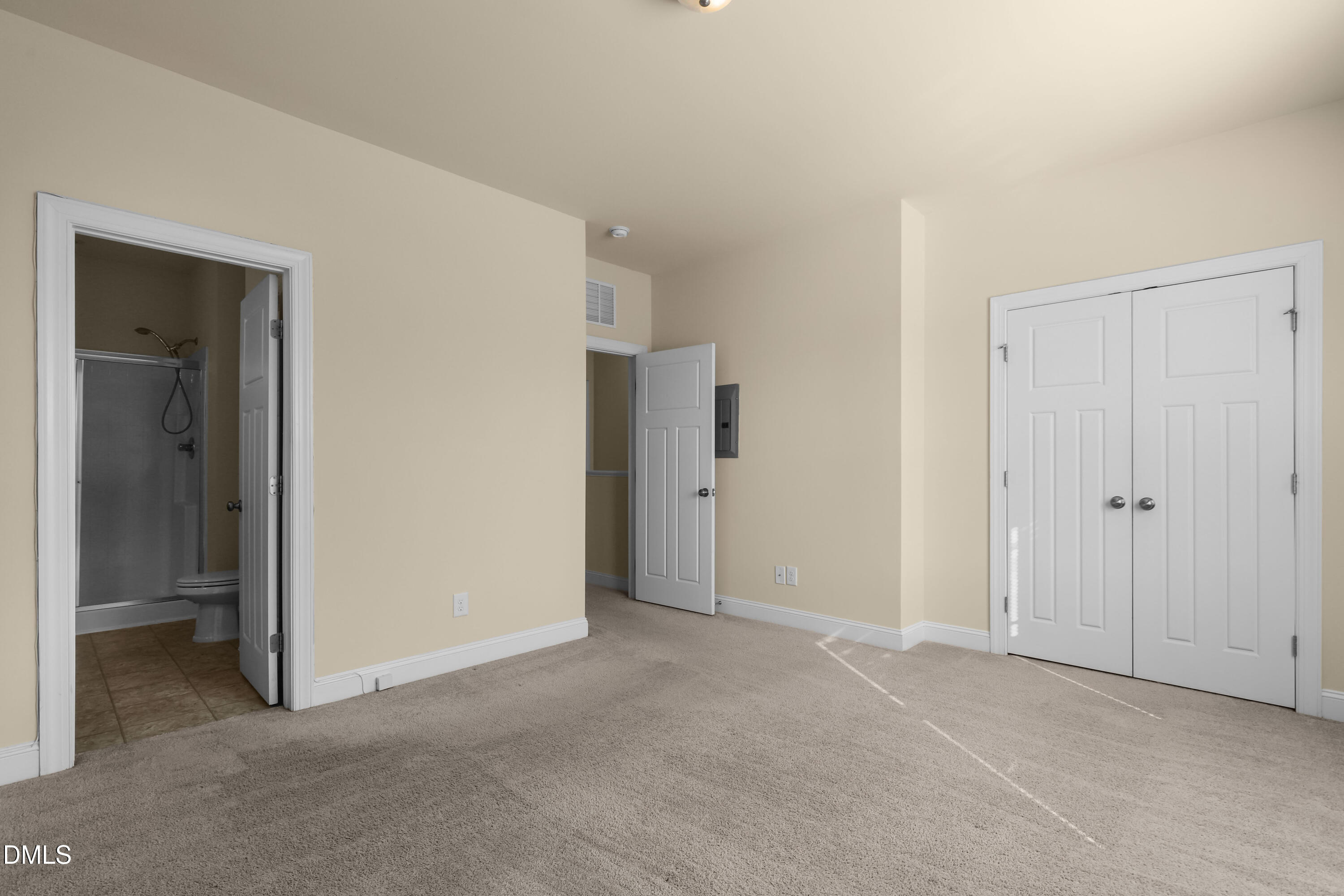 3977 Amelia Park Drive Raleigh, NC 27606 - Photo 20 of 27 20