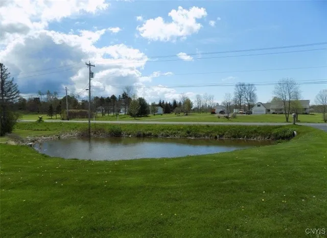 $319,000 | 274 County Rt 33, Hastings, NY 13036