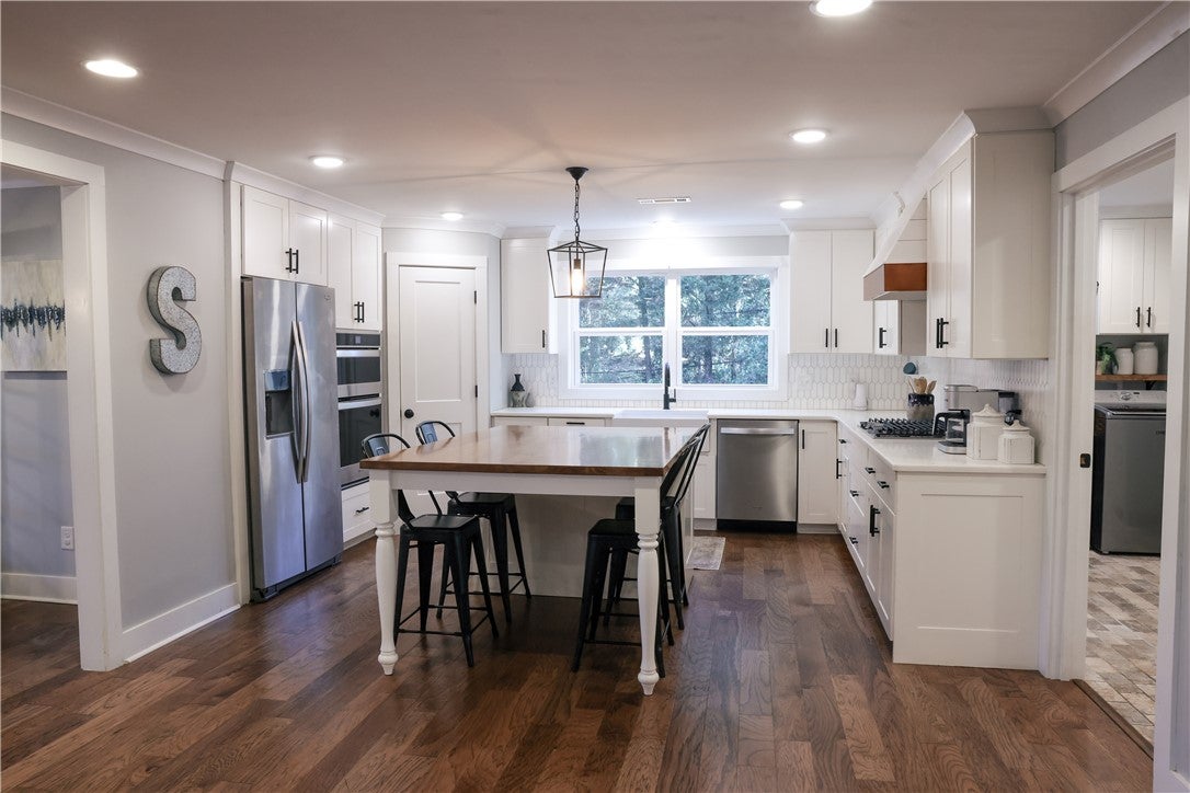 740 Moores Mill Road Auburn, AL 36830 - Photo 7 of 37 Gallery Image 7