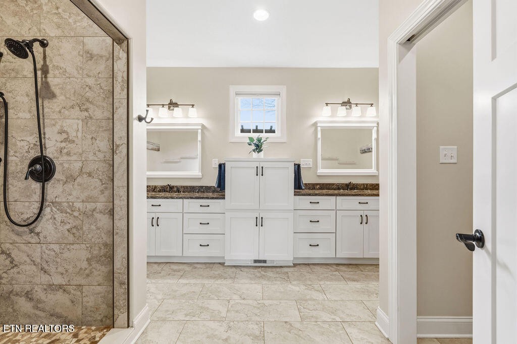 179 Oonoga Way Loudon, TN 37774 - Photo 34 of 60