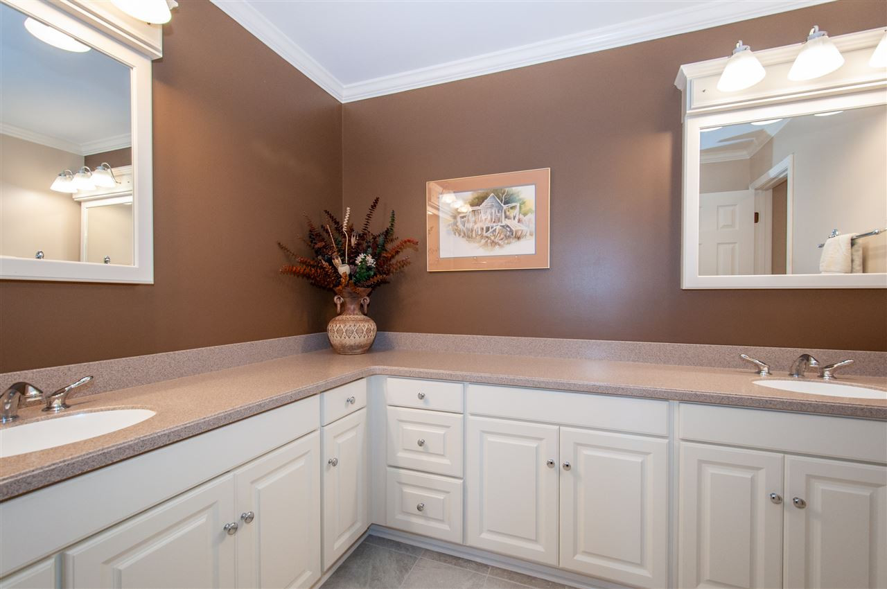 5913 Rondan Circle Raleigh, NC 27612 - Photo 17 of 30 Master Bath