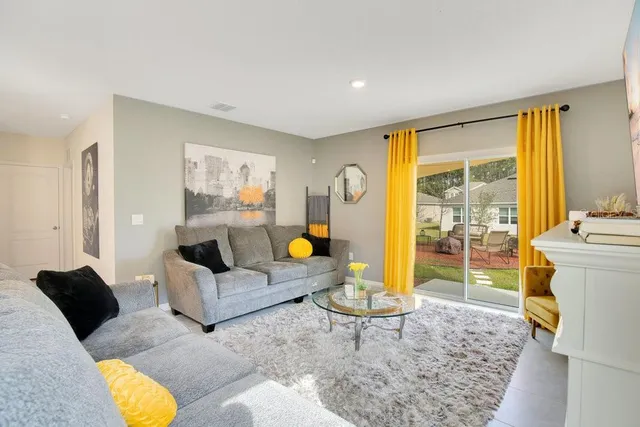 $390,000 | 574 Lady Grace Place, Deland, FL 32724