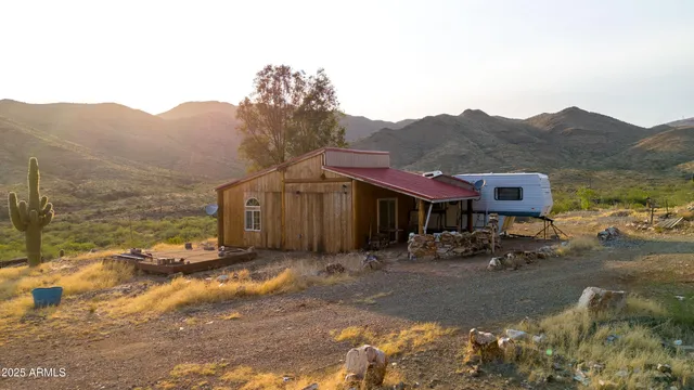 $324,900 | 25795 South Old Stage Road, Congress, AZ 85332