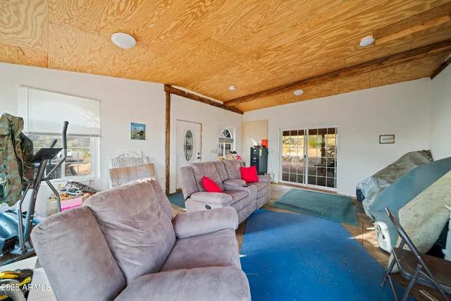 $324,900 | 25795 South Old Stage Road, Congress, AZ 85332