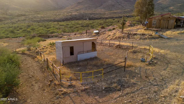 $324,900 | 25795 South Old Stage Road, Congress, AZ 85332