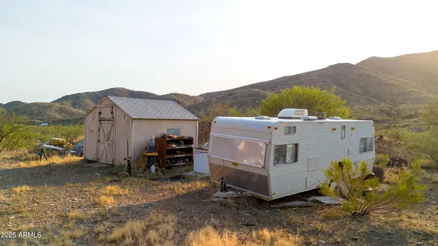 $324,900 | 25795 South Old Stage Road, Congress, AZ 85332