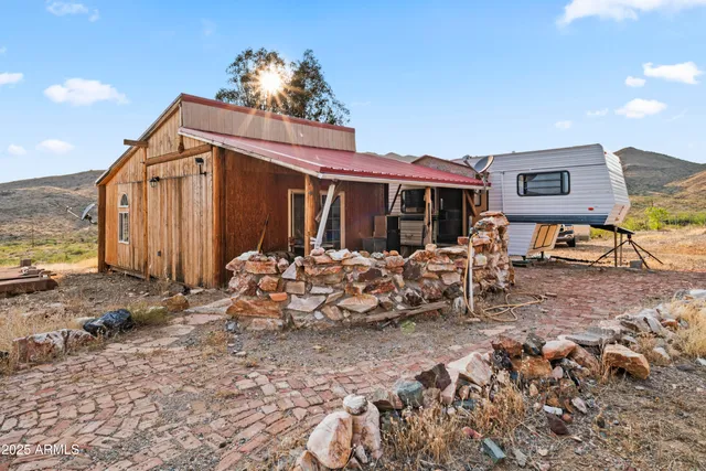 $324,900 | 25795 South Old Stage Road, Congress, AZ 85332