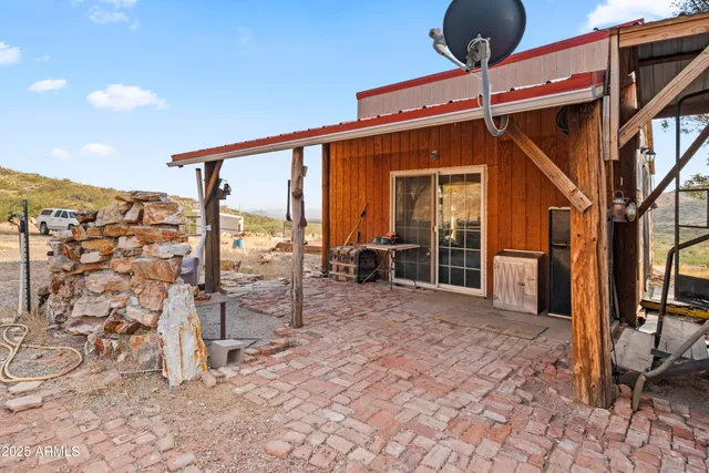 $324,900 | 25795 South Old Stage Road, Congress, AZ 85332
