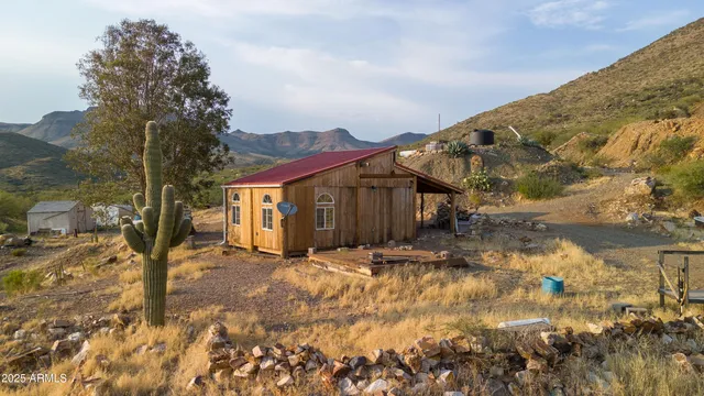 $324,900 | 25795 South Old Stage Road, Congress, AZ 85332