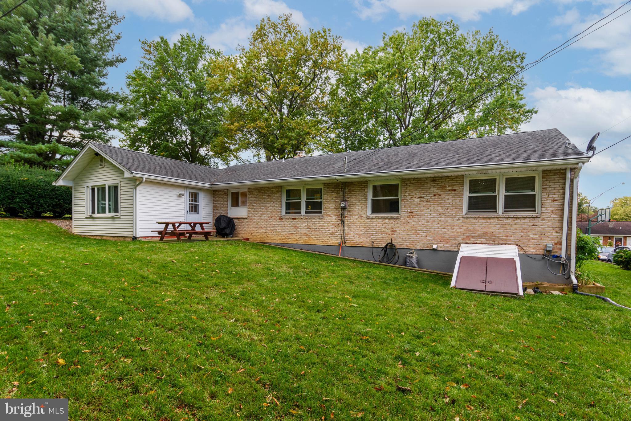 511 Susan Road Camp Hill, PA 17011 - Photo 27 of 32 Gallery Image 27