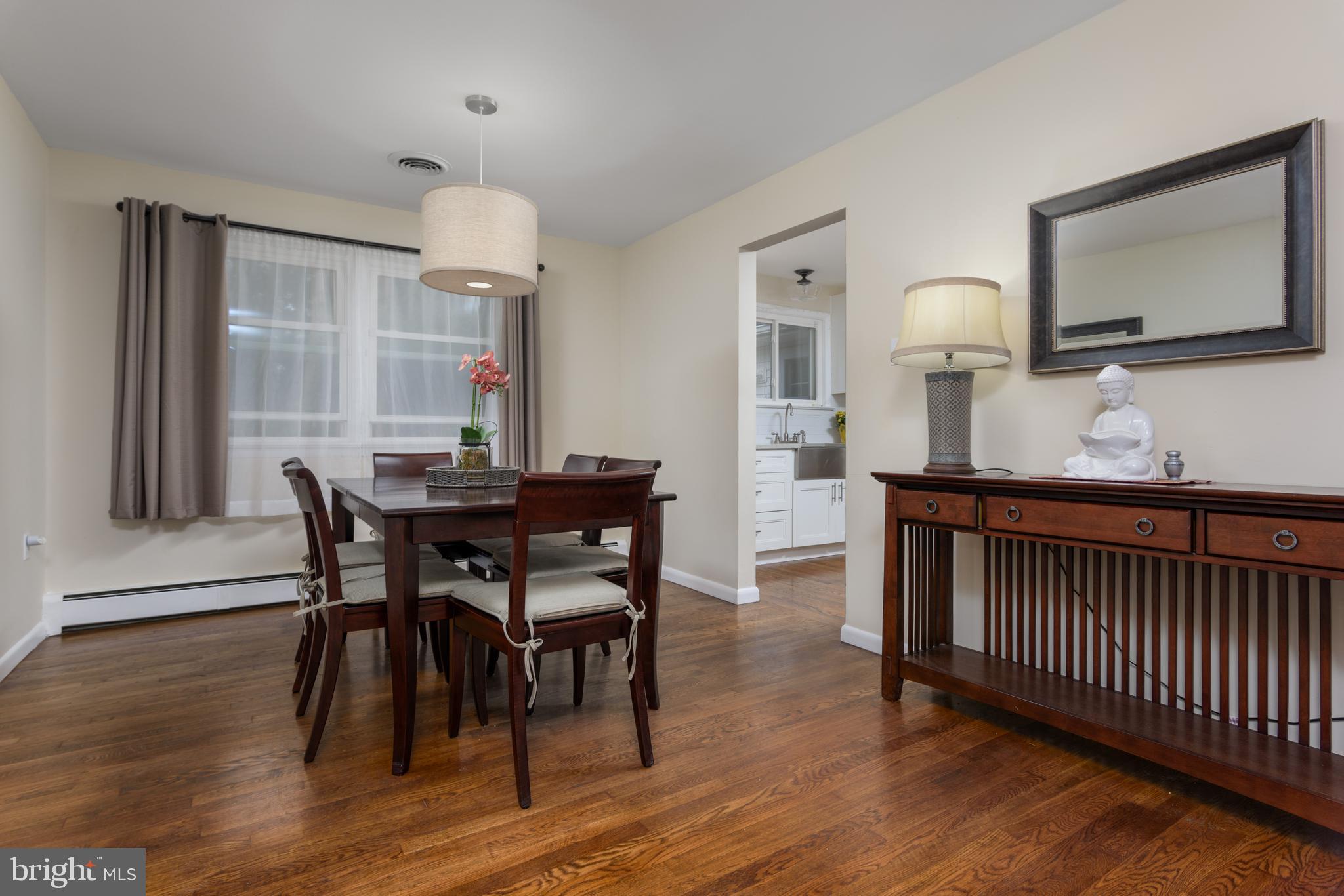 511 Susan Road Camp Hill, PA 17011 - Photo 6 of 32 Gallery Image 6