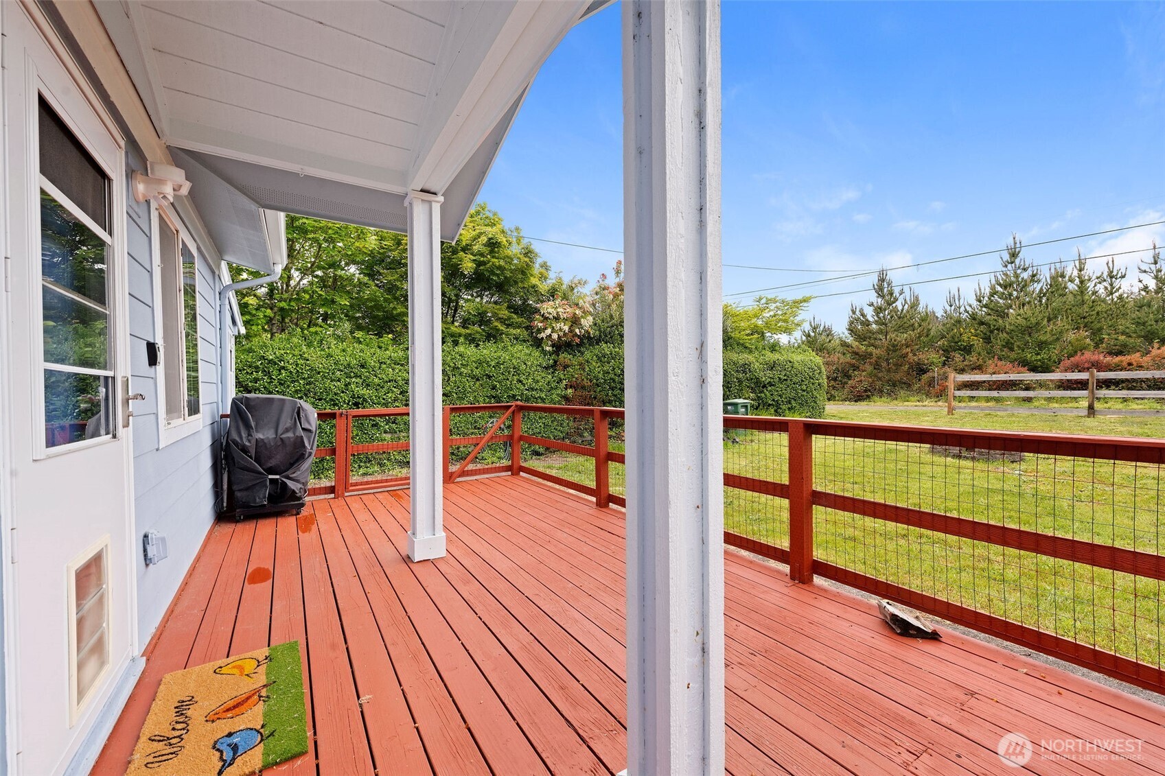2019 Joe Johns Road Ocean Park, WA 98640 - Photo 8 of 28 a balcony with seating space
