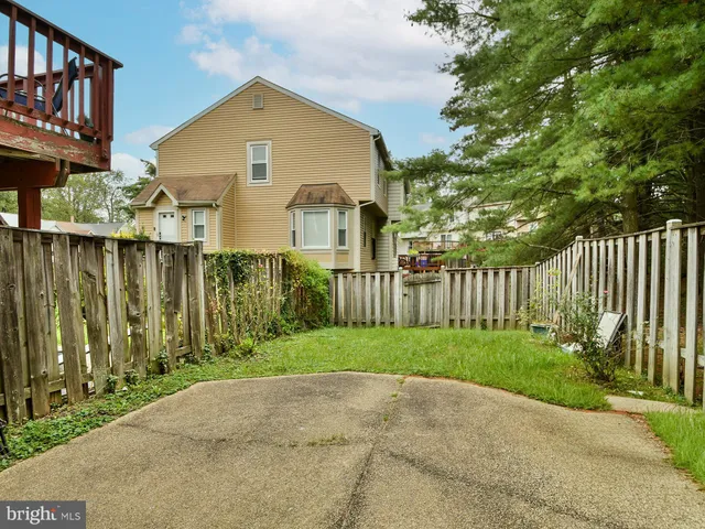 $409,900 | 4 Almanac Court, Burtonsville, MD 20866