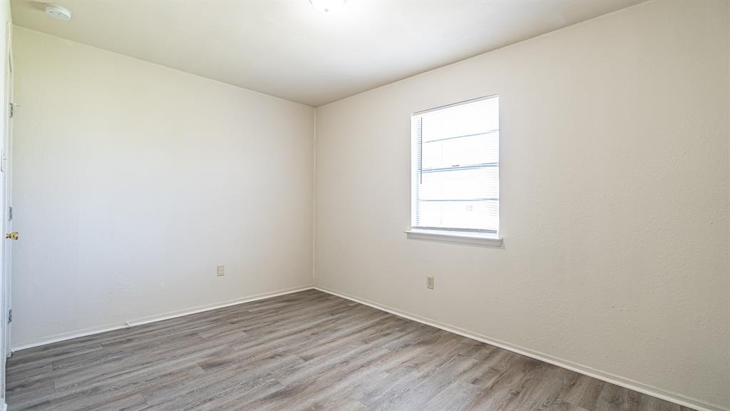 1848 Coral Road Pelican Bay, TX 76020 - Photo 15 of 28