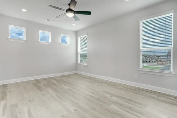 $3,740 | 118 Periwinkle Lane, Bastrop, TX 78602