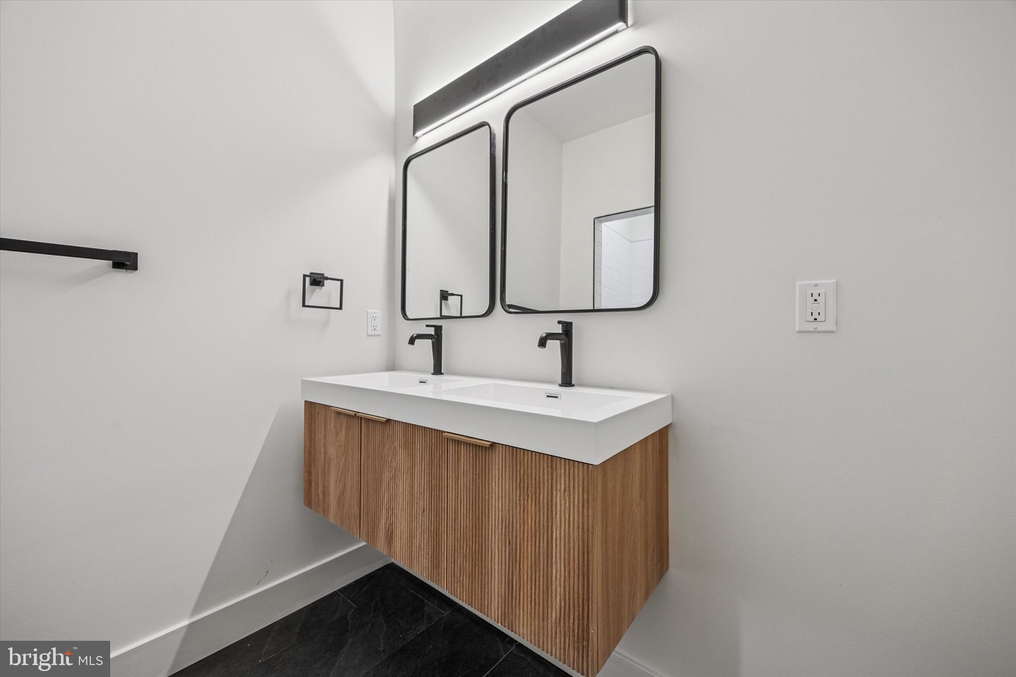 100 Herman Street, Unit 1 Philadelphia, PA 19144 - Photo 11 of 29