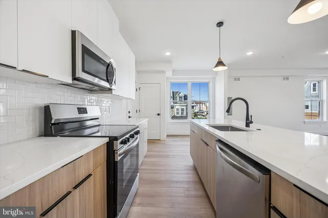 $345,000 | 100 Herman Street, Unit 1, Philadelphia, PA 19144