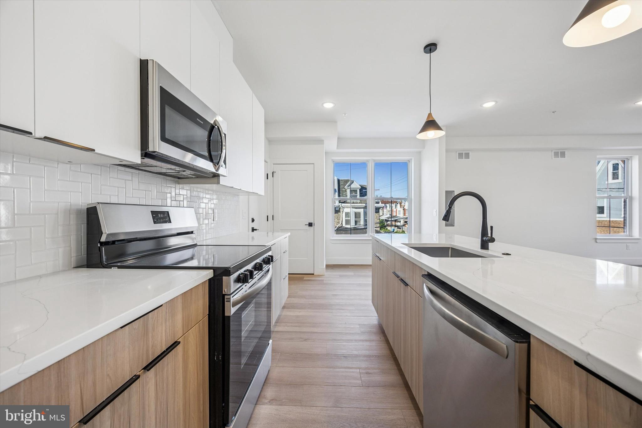 100 Herman Street, Unit 1 Philadelphia, PA 19144 - Photo 8 of 29