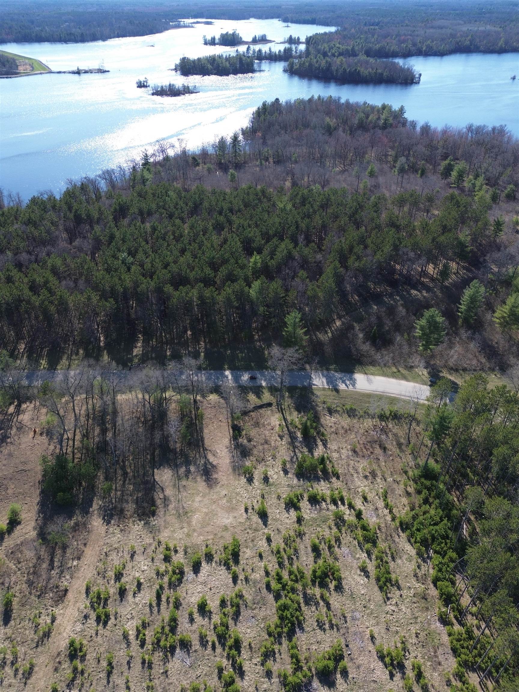 11800 High Falls Road Crivitz, WI 54114 - Photo 7 of 11