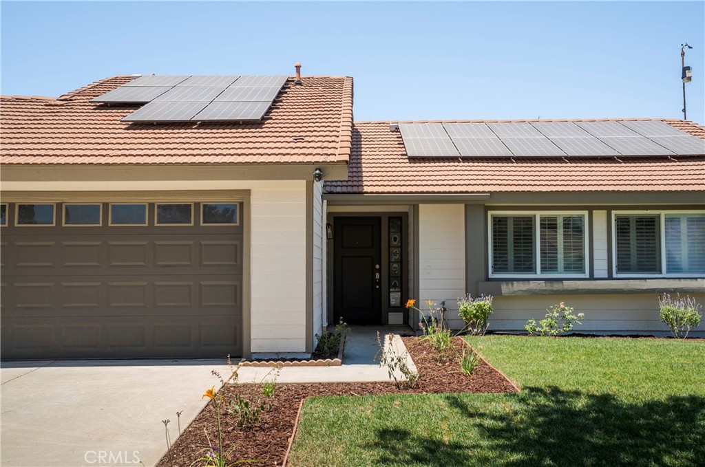 11401 Rancho Del Oro Drive Riverside, CA 92505 - Photo 2 of 40