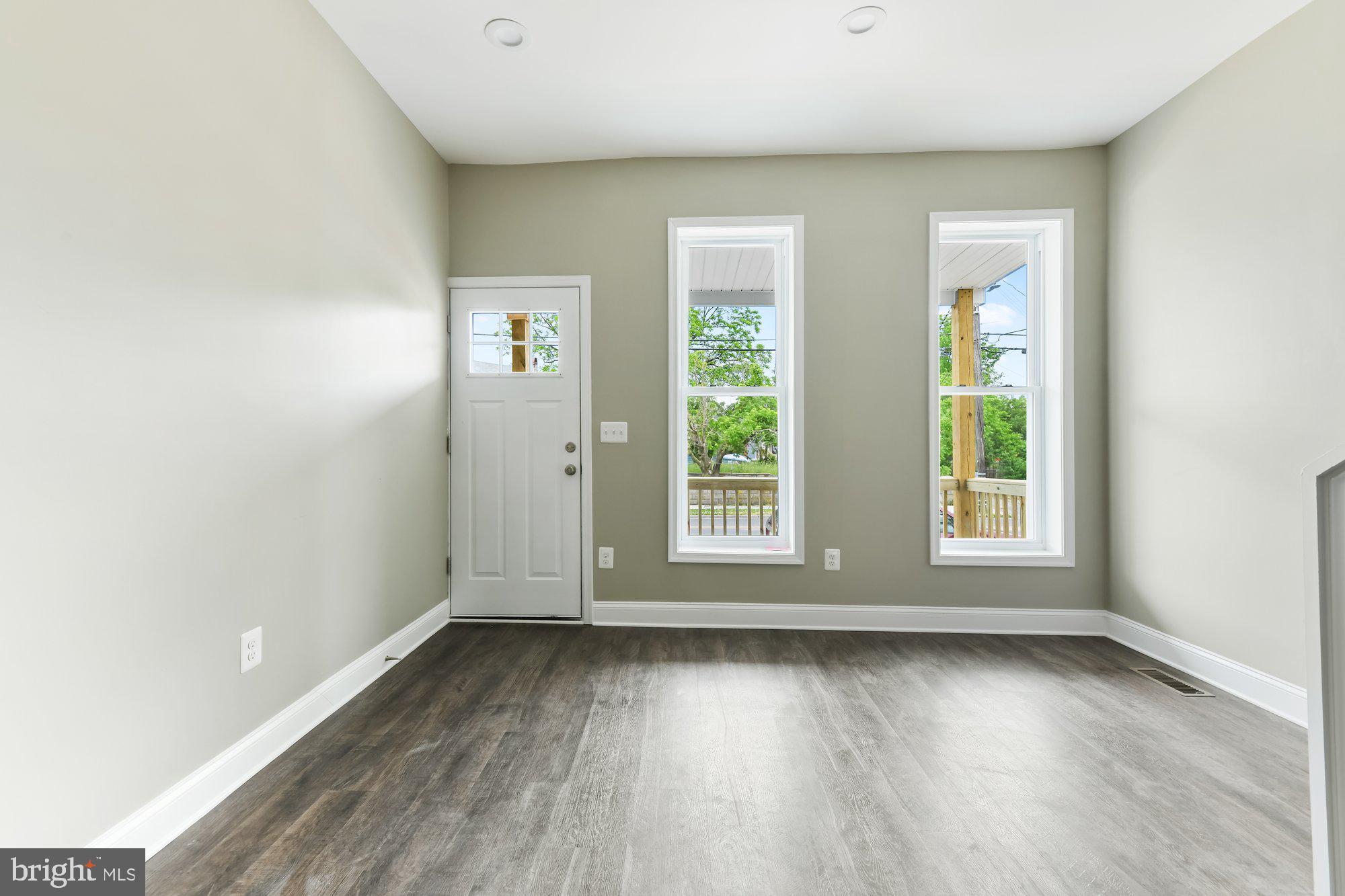 4702 Pimlico Road Baltimore, MD 21215 - Photo 3 of 22